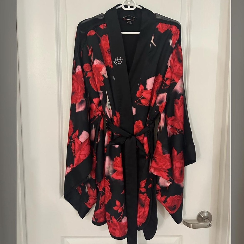 Victoria Secret Floral Black and Red Kimono Silk Robe